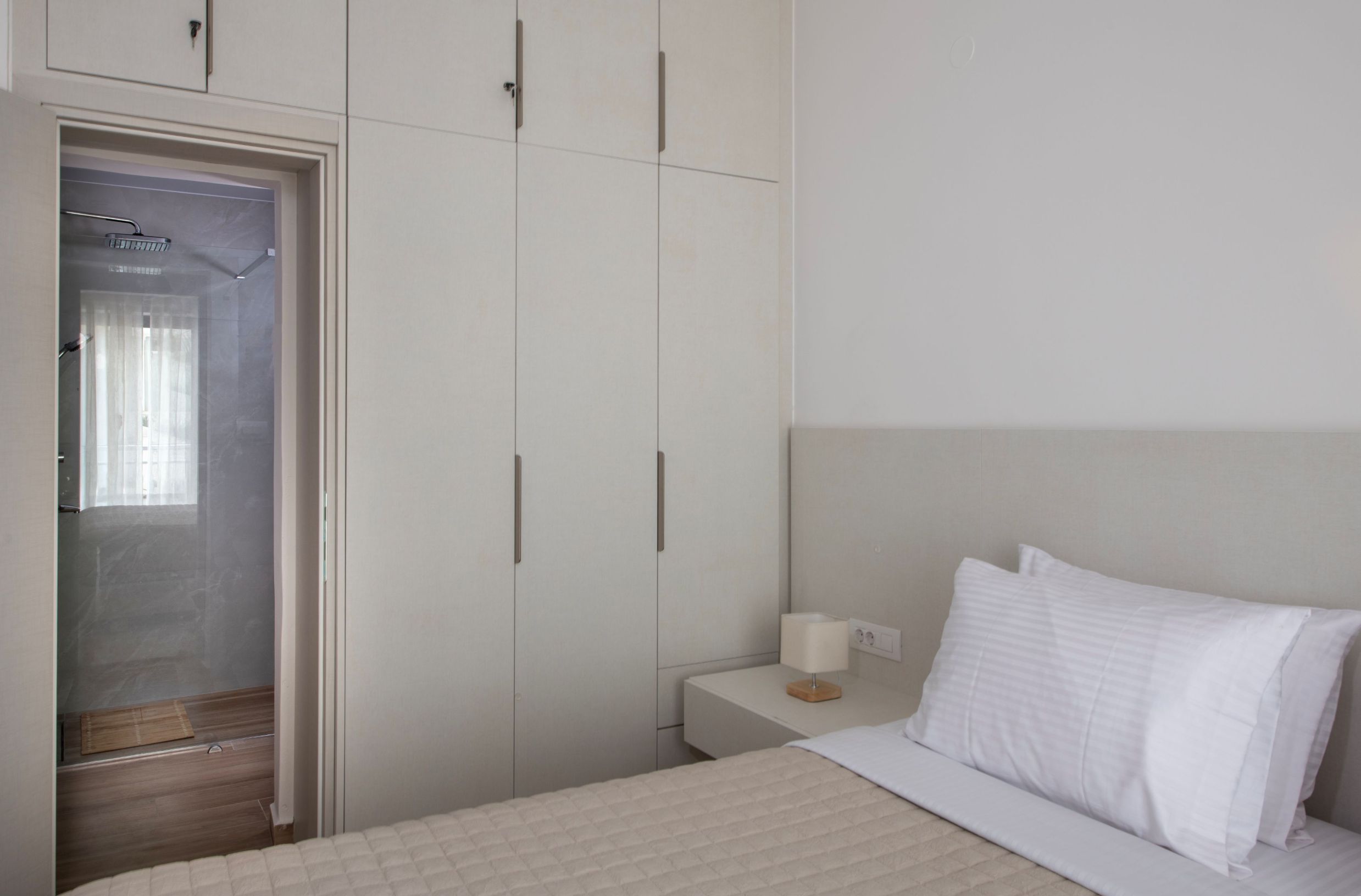 Bedroom 1 - Master
