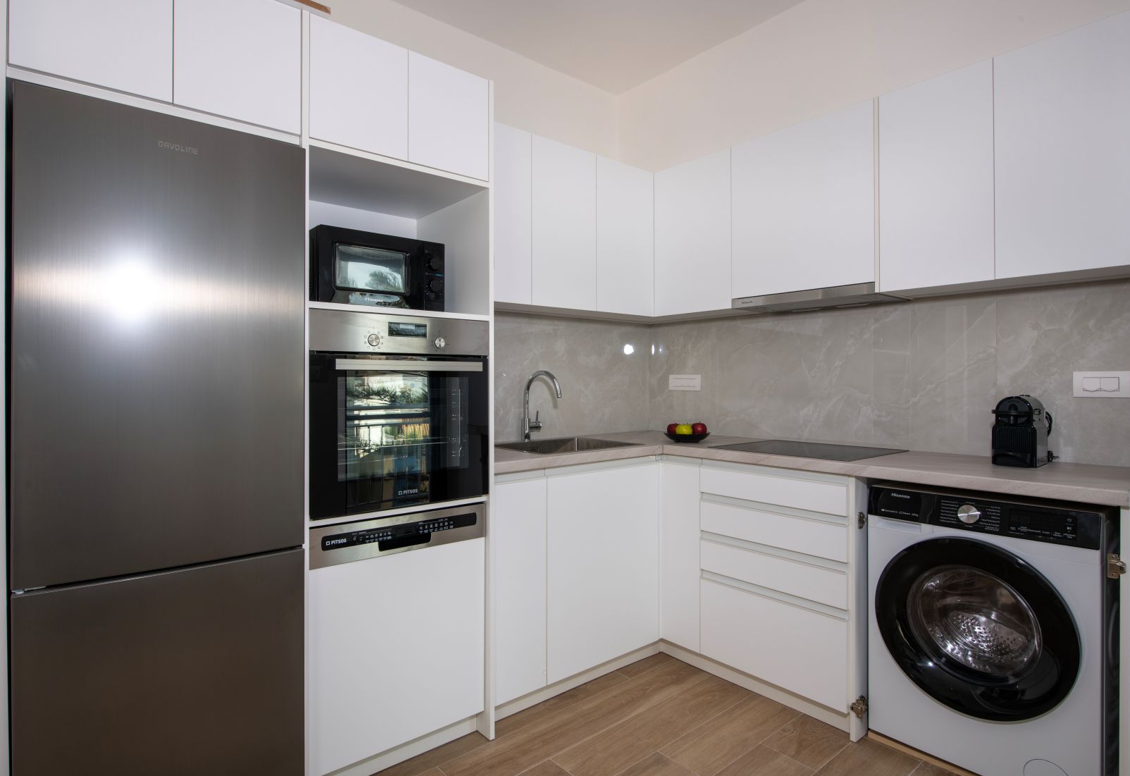 Sea Breeze Apartment Chania - Kitchen